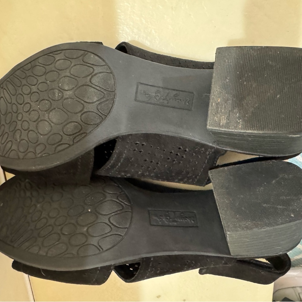 Chic Black Women's Mules - Picture 3 of 4